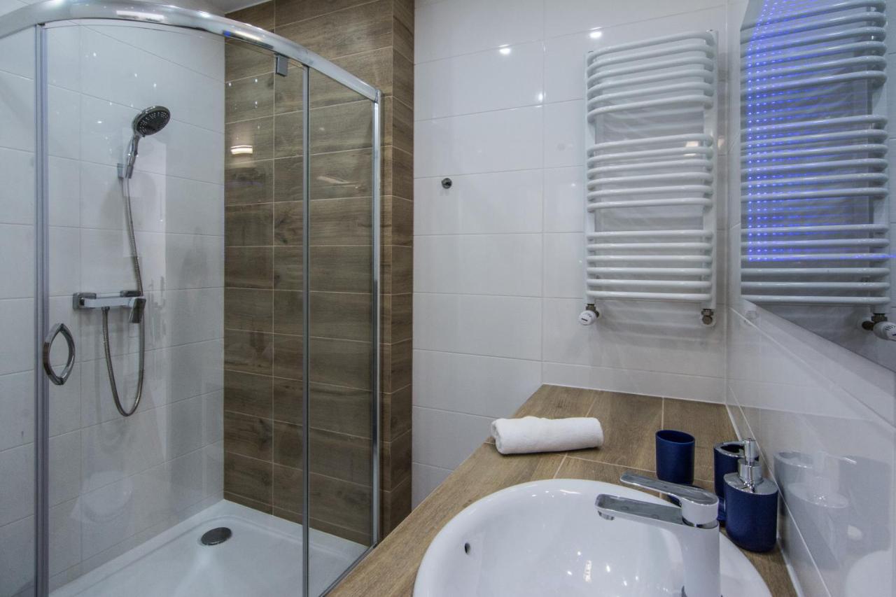 Apartamenty Izerskie - Ul. Sienkiewicza 9 Świeradów-Zdrój Buitenkant foto